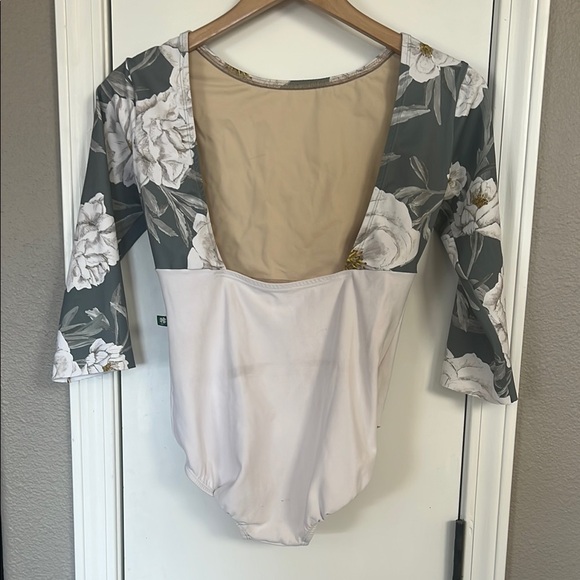 Dance Leotard - Picture 2 of 3